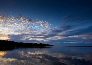 Ivanhoe-Lake_rippling-sunset_cool_