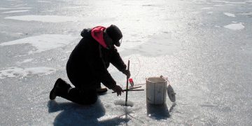 ice-fishing-derby-hearst