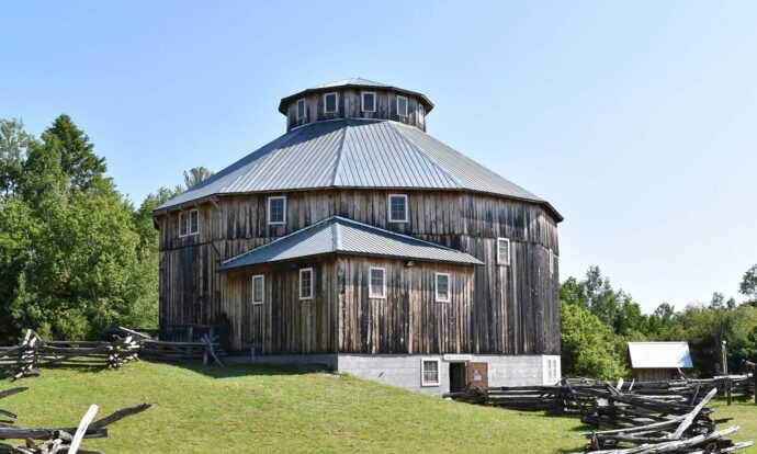 Two Unique Farmers’ Markets, One Rural Municipality