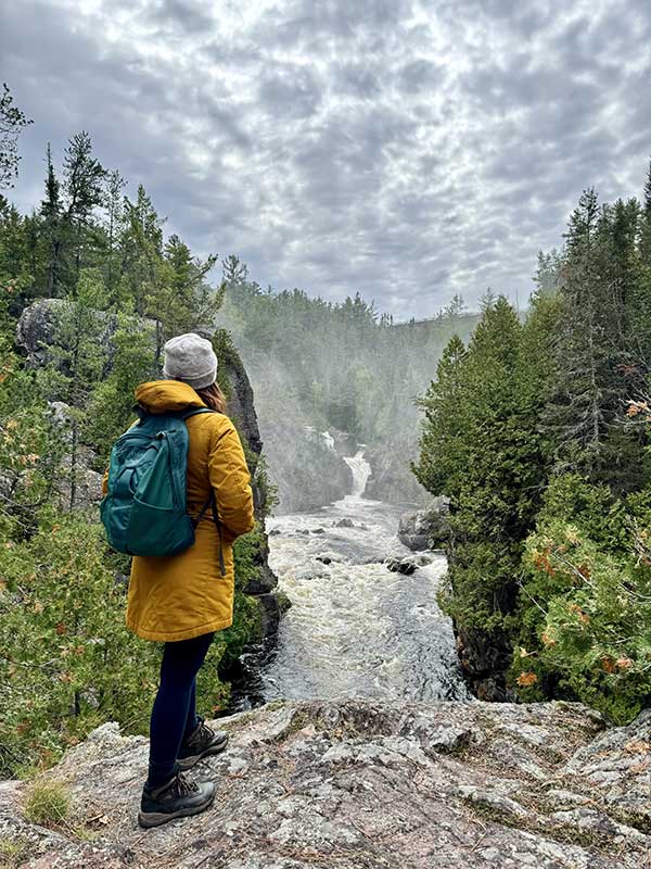 aubrey falls