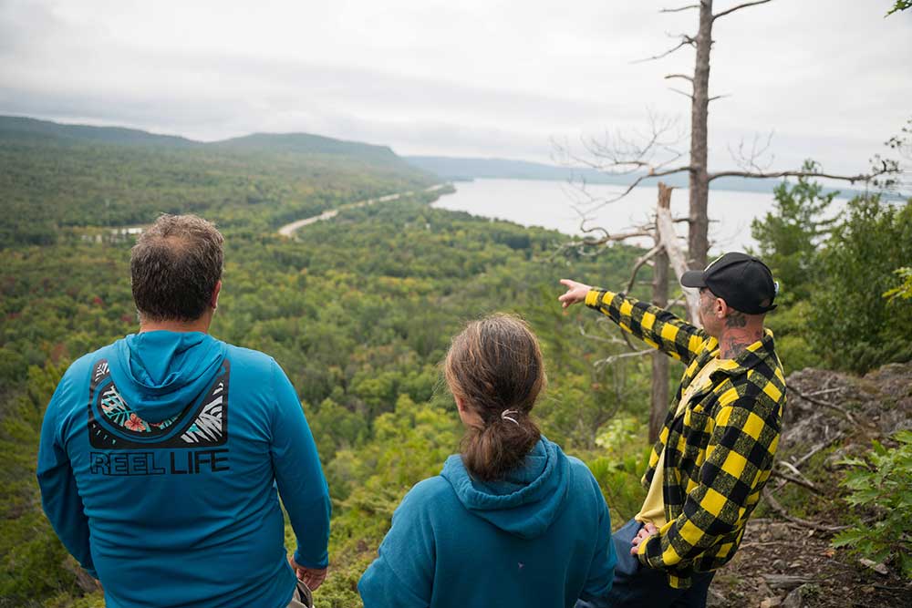 hiking lake superior forest the canoe