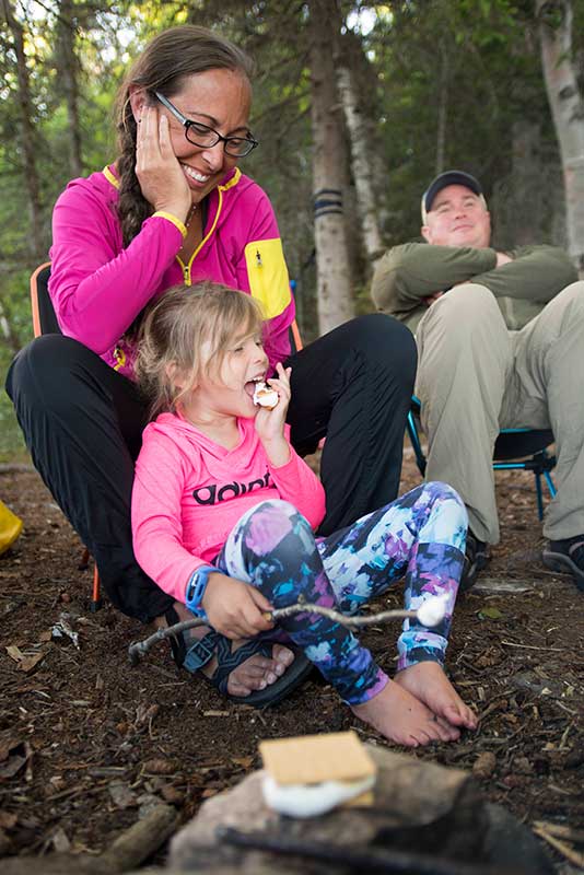 eating smores