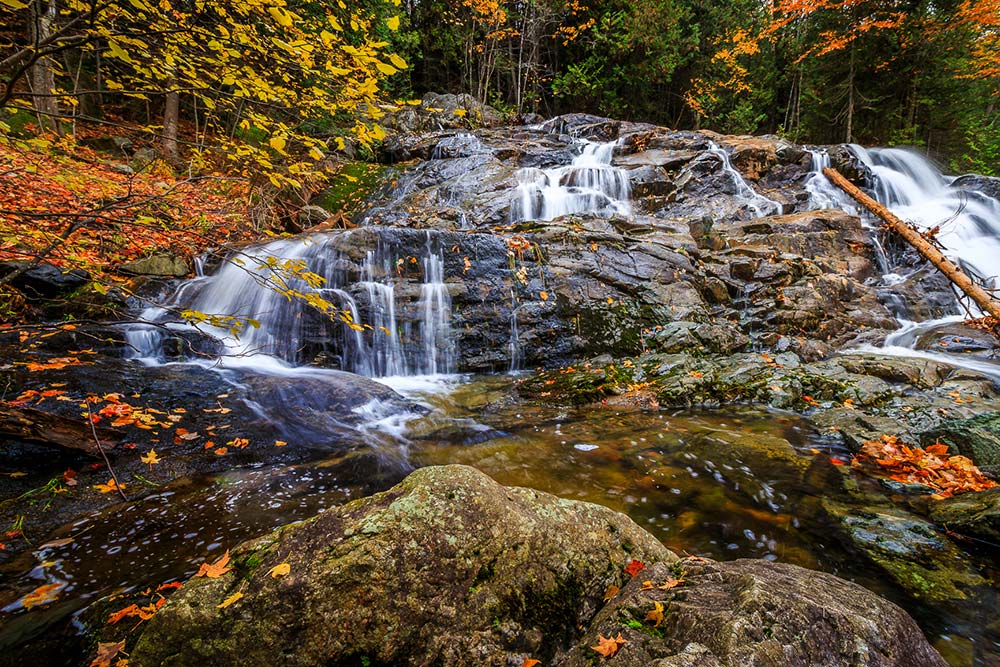 robertson cliffs falls