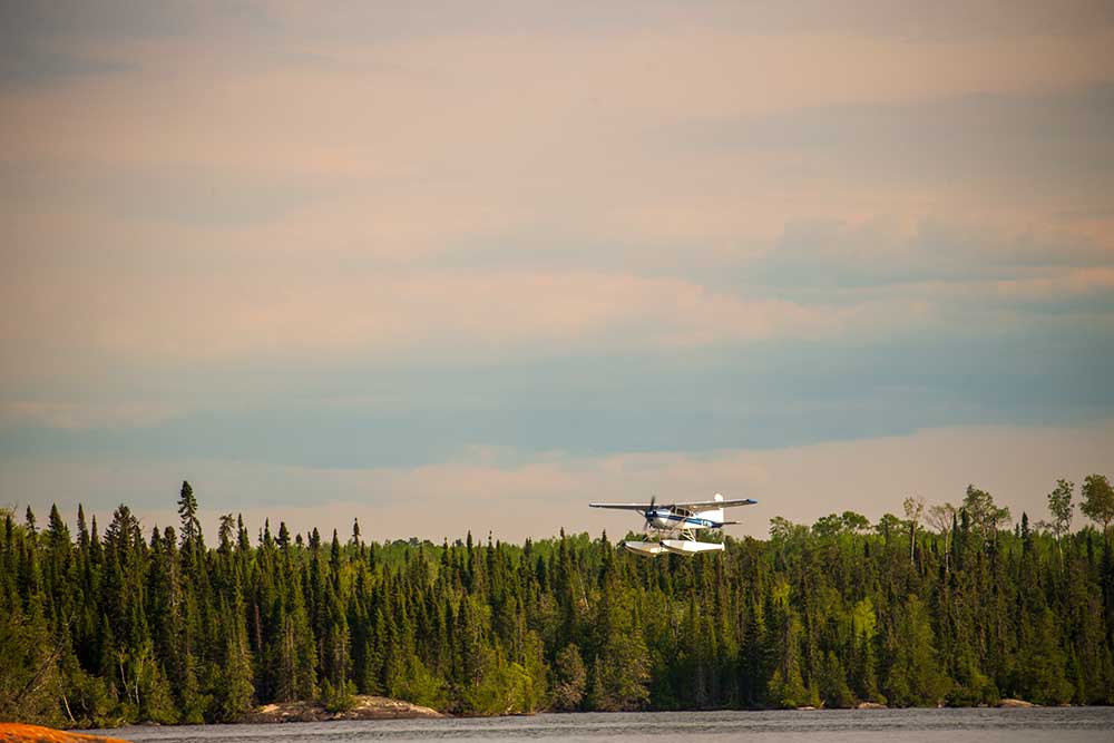 bushplane take off