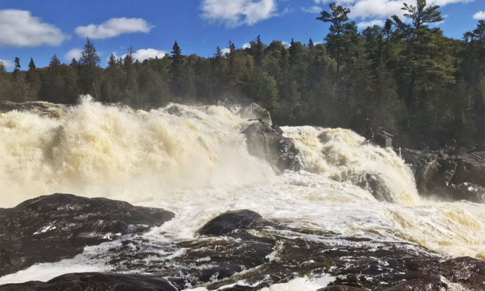 sand river falls