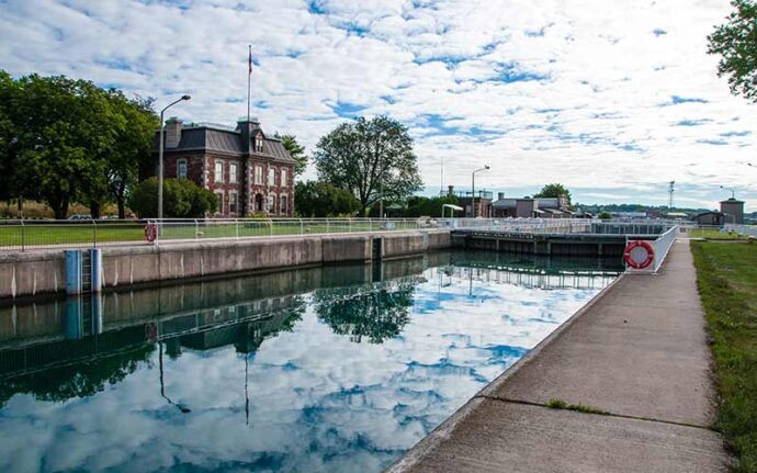 sault ste marie canal lock