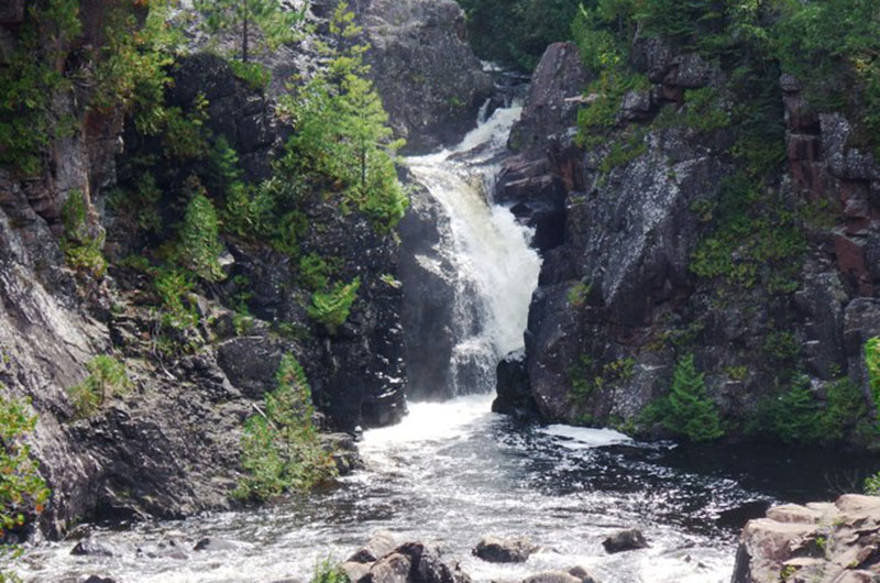 aubrey falls
