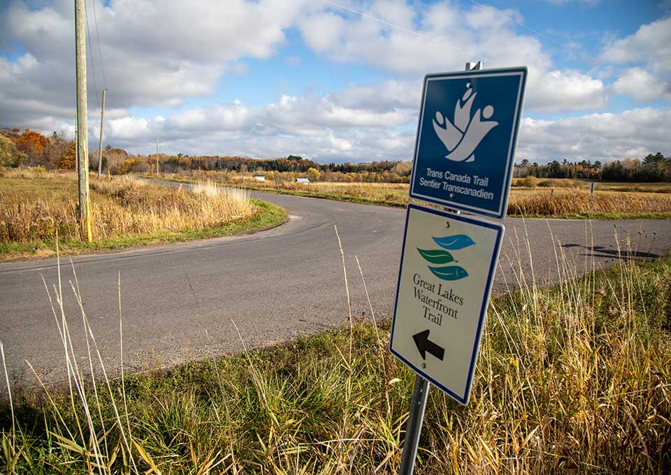 huron-shores-greatlakeswaterfrontsign