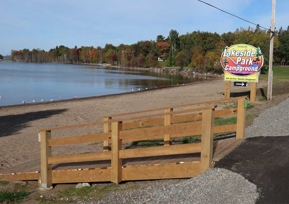 lakeside-beach-thessalon