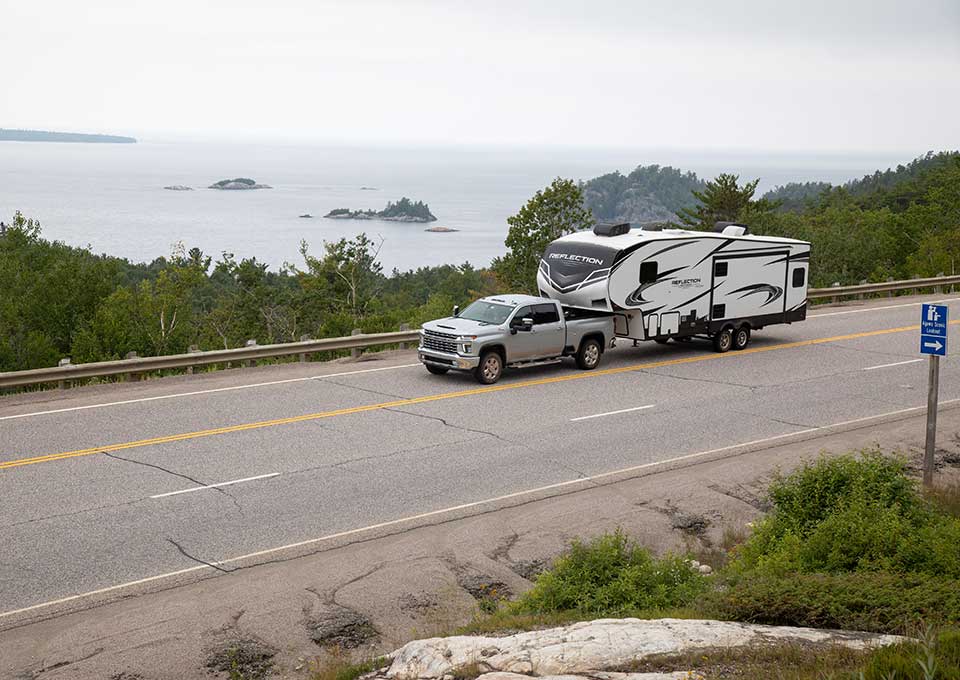 agawa bay lookout