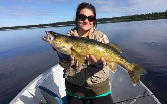 windy-point-lodge walleye fishing