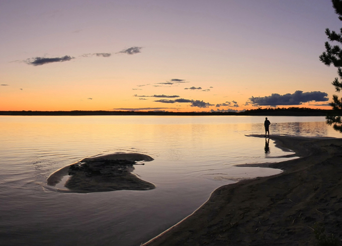 Ivanhoe Lake