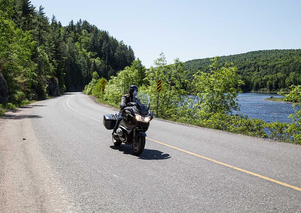 mississagi-valley-motorcycle-touring