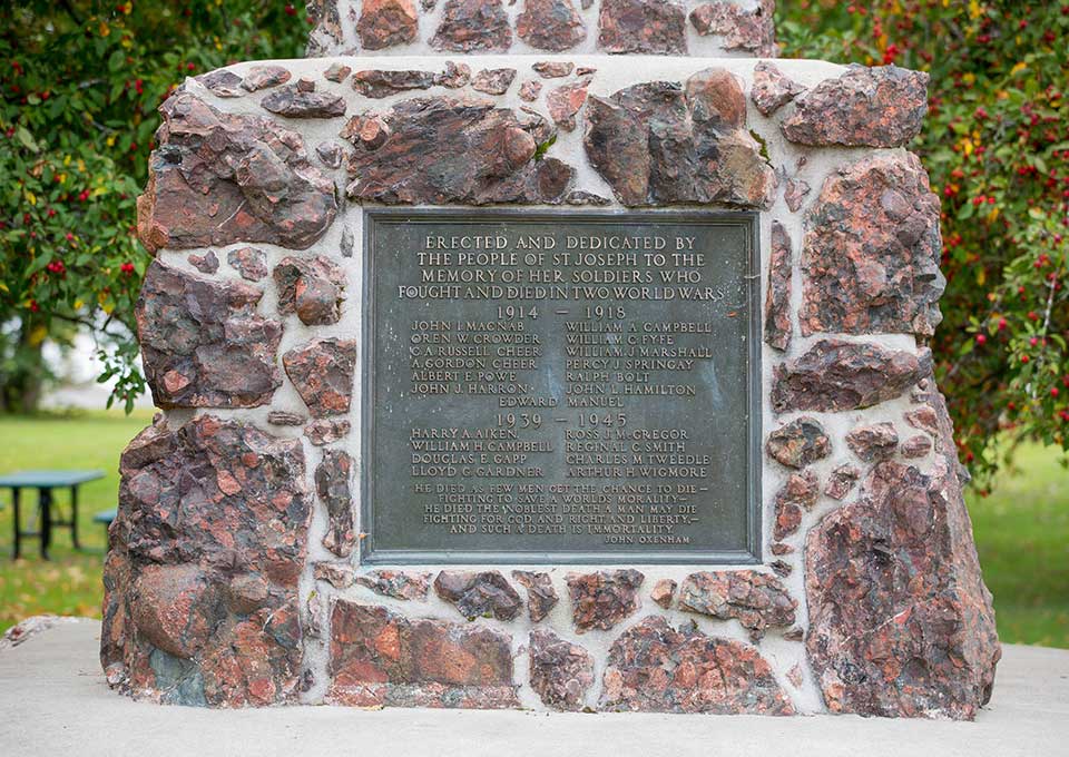 richards-landing-war-memorial